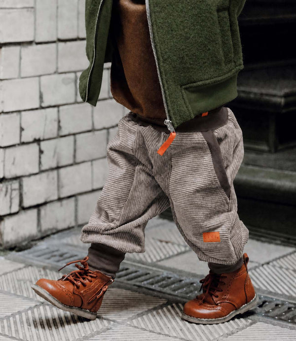 JOGGER BREITCORD MANDEL BRAUN